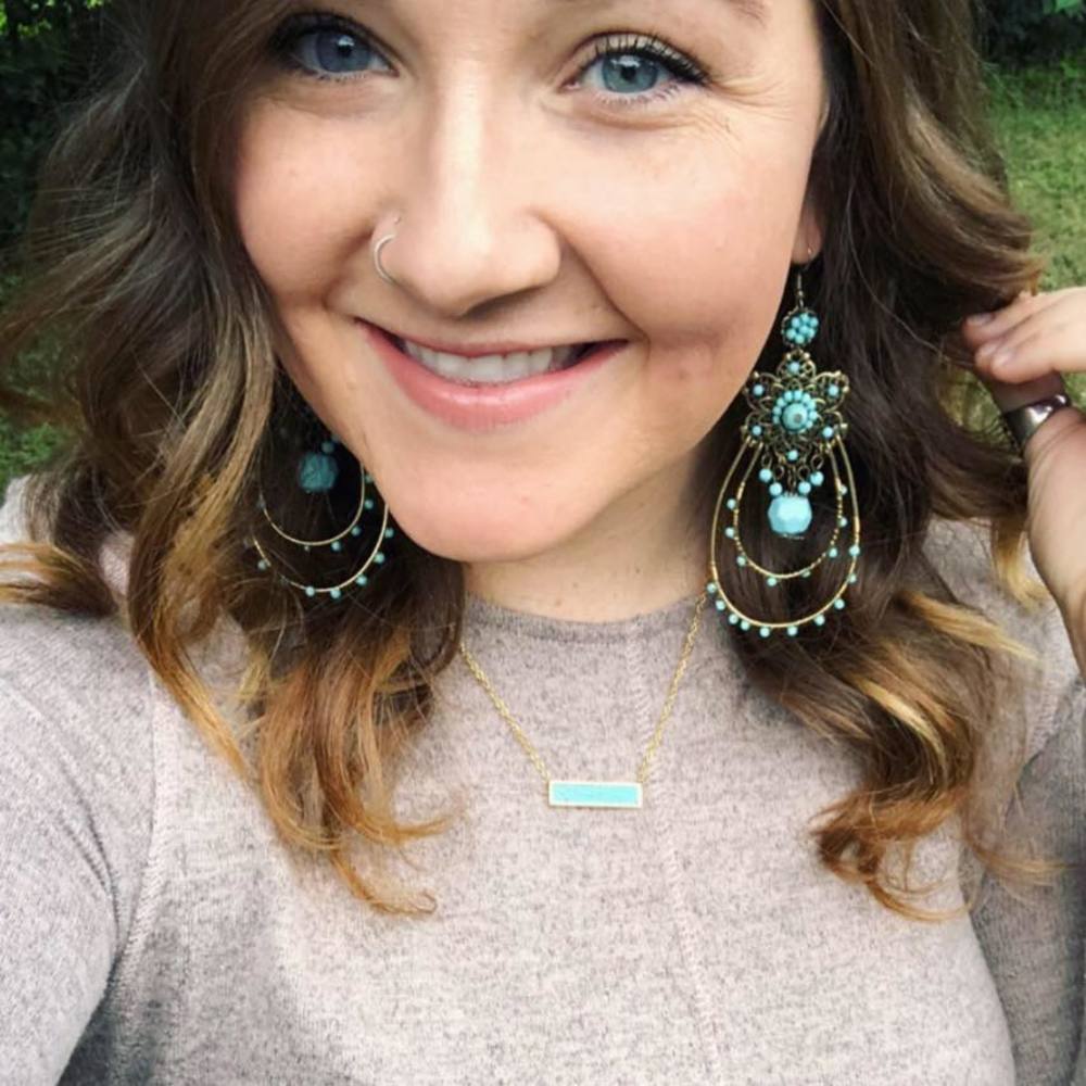 Meet your Posher, Carly